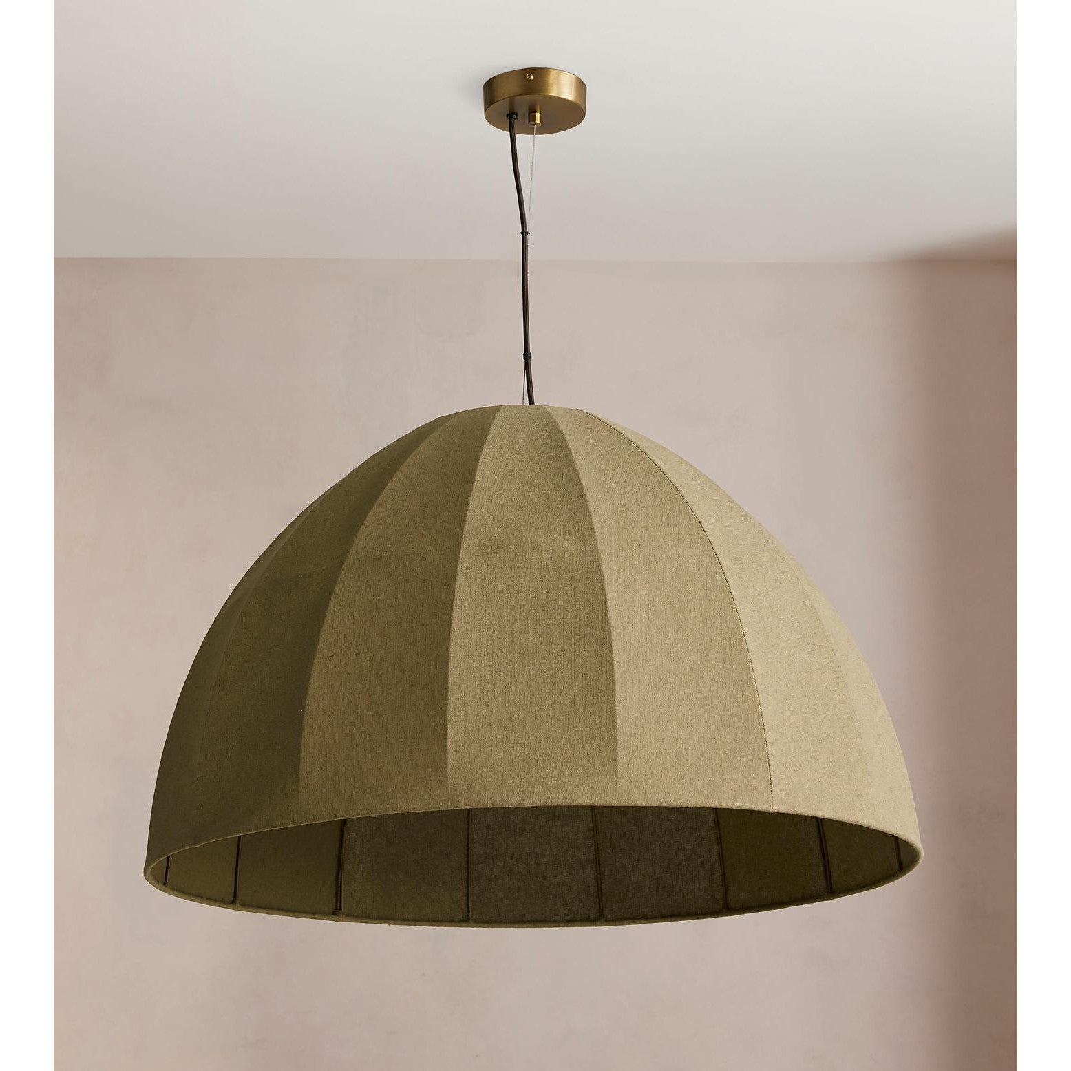 Maris Pendant, Olive