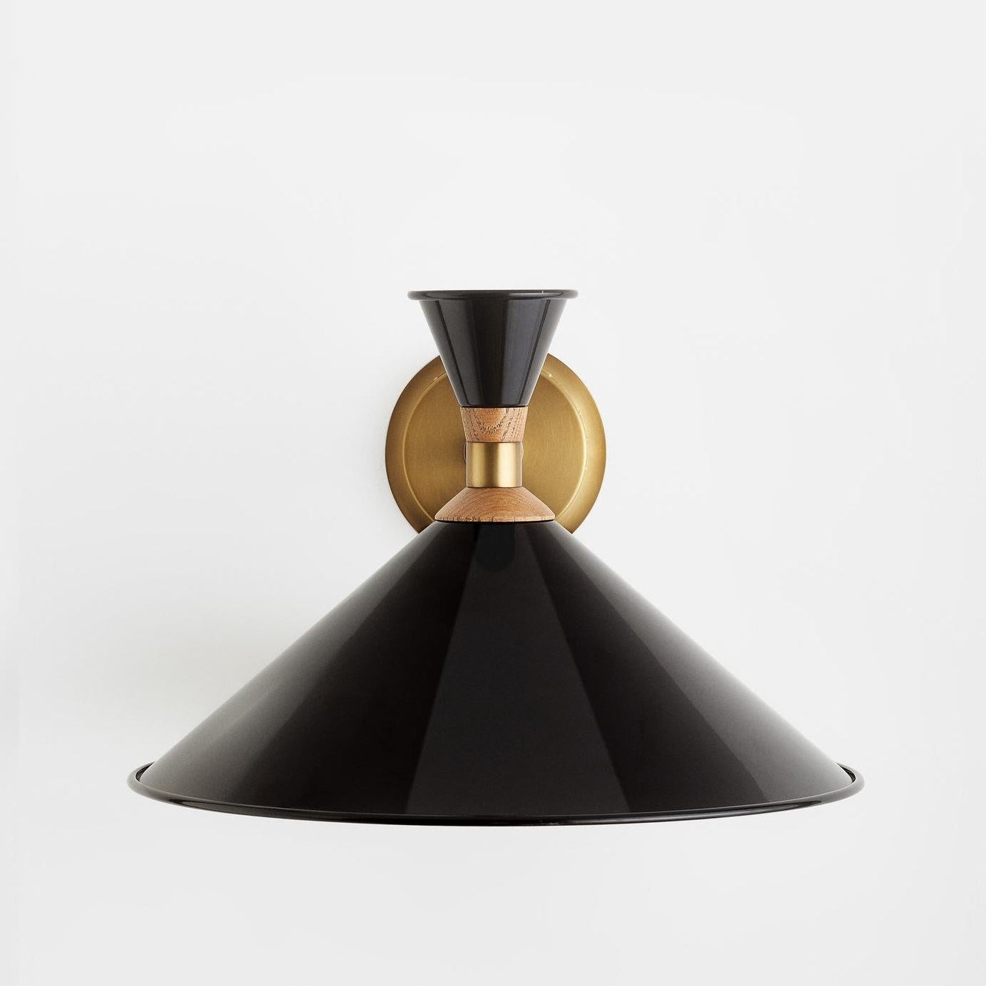 Hera Wall Light