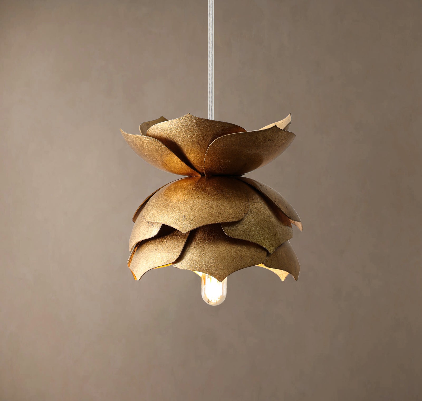 Lorca Pendant