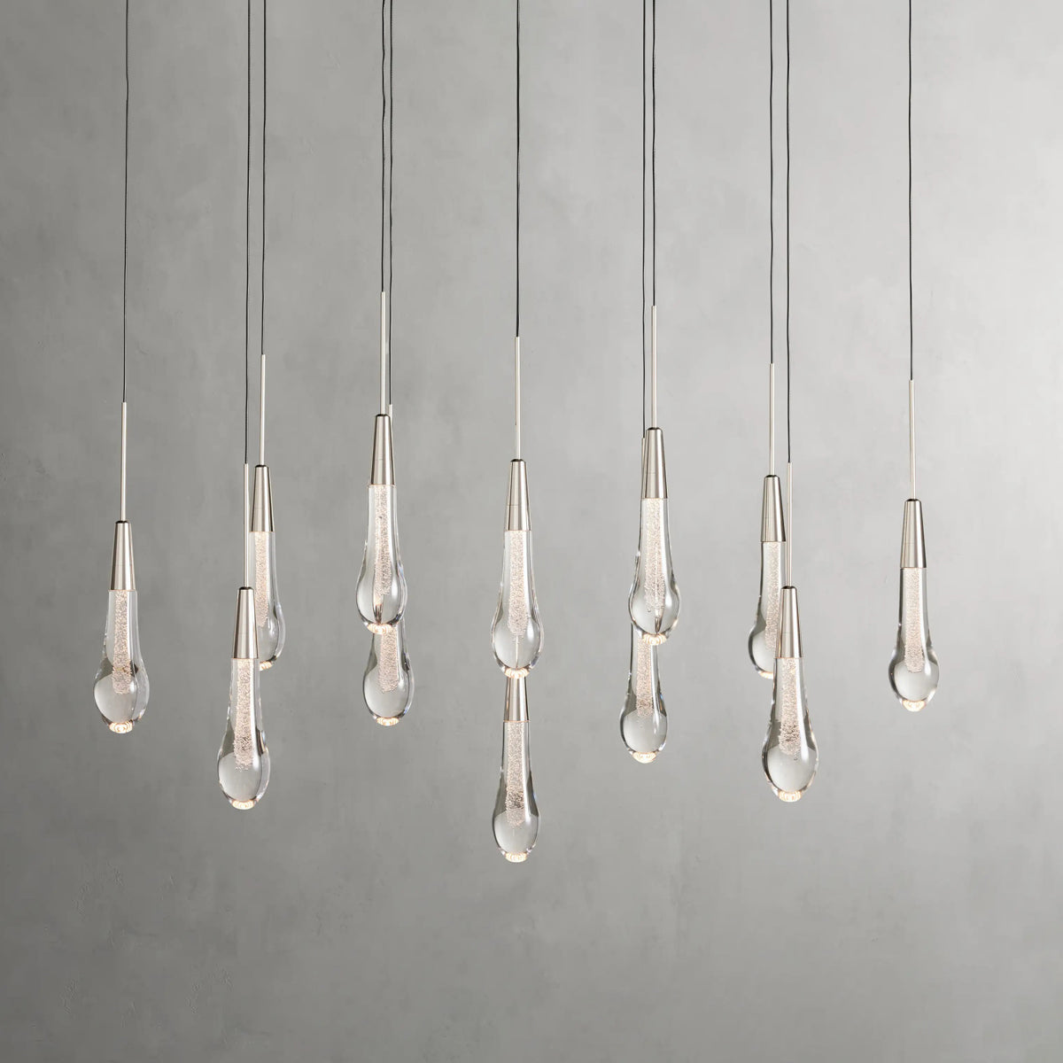 Soltaire Linear Chandelier