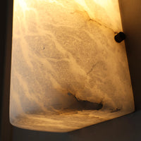 Chayla Sconce