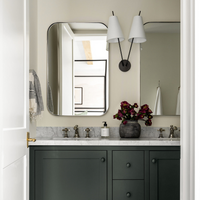 Milan Sconce