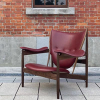 Modern Living Room Chairs Leather & Wood Chieftain Chair Outdoor Lounge Chair