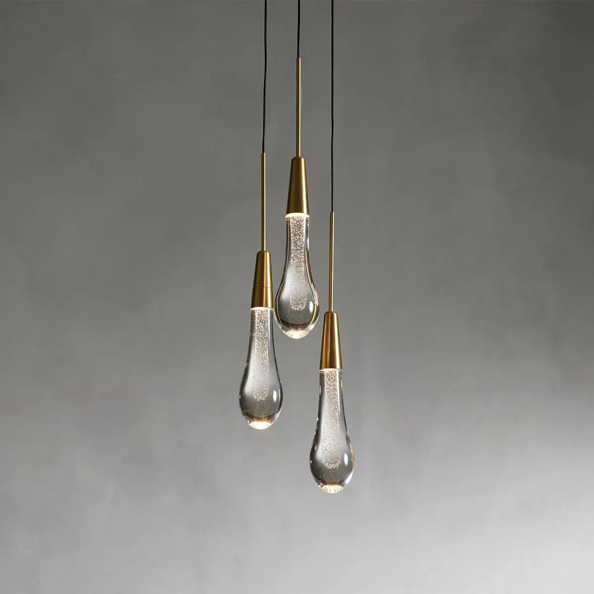 Soltaire Cluster Pendant Brass